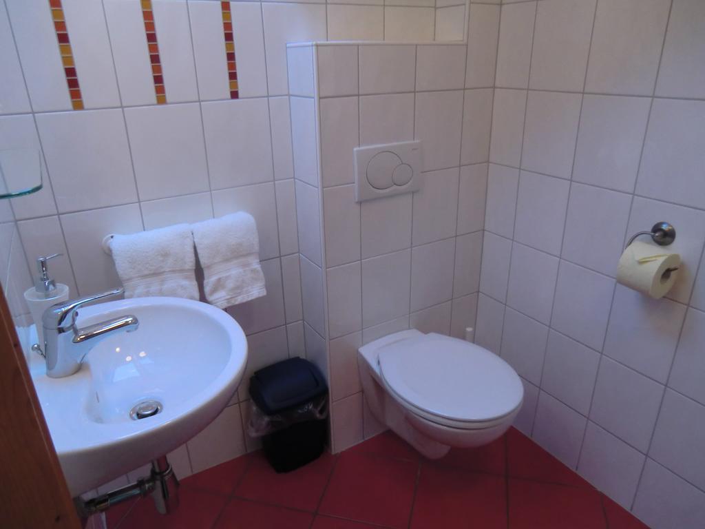 Haus Rye B&B Obertraun Quarto foto