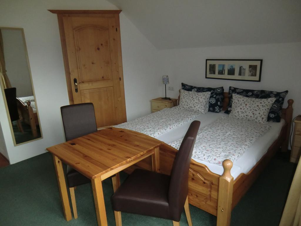 Haus Rye B&B Obertraun Quarto foto